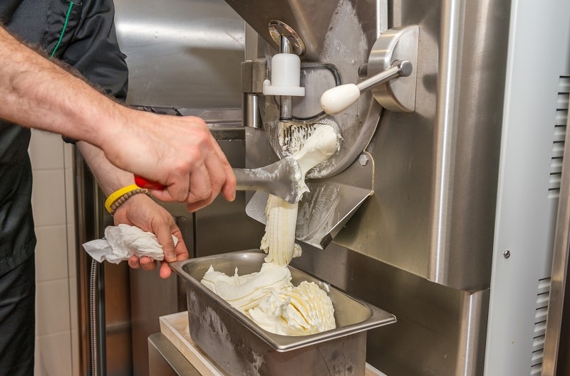choose correct frozen custard machines
